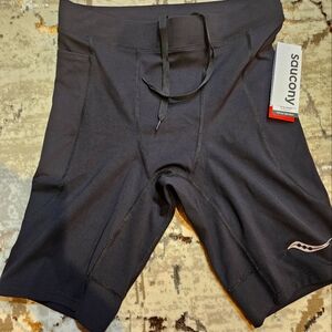Saucony Belk lap short mens